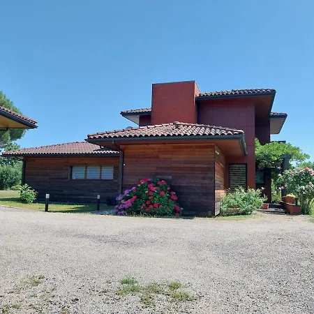 Maison Bernard Piscine Jacuzzi Флёранс